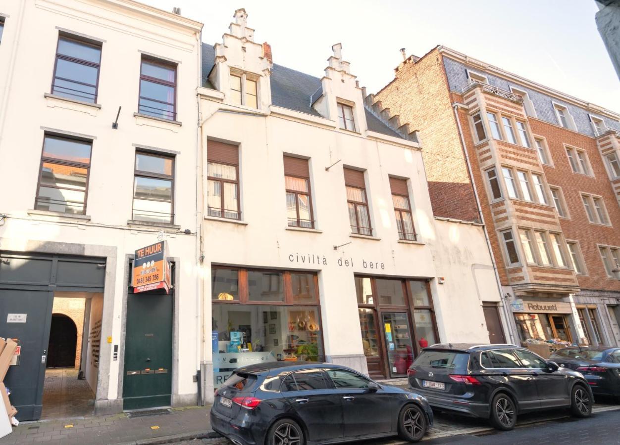 The Old Town Lodge In The Heart Of Anvers Exterior foto
